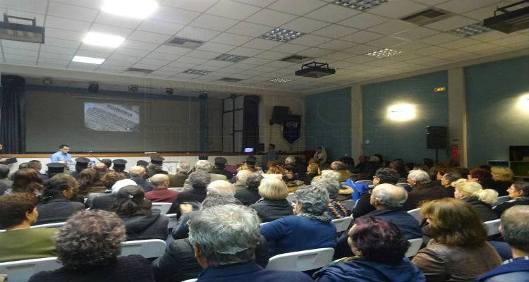 &Omicron; &delta;&iota;&alpha;&beta;ή&tau;&eta;&sigmaf; &sigma;&tau;&omicron; &laquo;&mu;&iota;&kappa;&rho;&omicron;&sigma;&kappa;ό&pi;&iota;&omicron; &tau;&eta;&sigmaf; &Pi;&epsilon;&rho;&iota;&phi;έ&rho;&epsilon;&iota;&alpha;&sigmaf; &kappa;&alpha;&iota; &tau;&omicron;&upsilon; &Sigma;&upsilon;&lambda;&lambda;ό&gamma;&omicron;&upsilon; &Mu;&omicron;ύ&delta;&rho;&omicron;&upsilon;