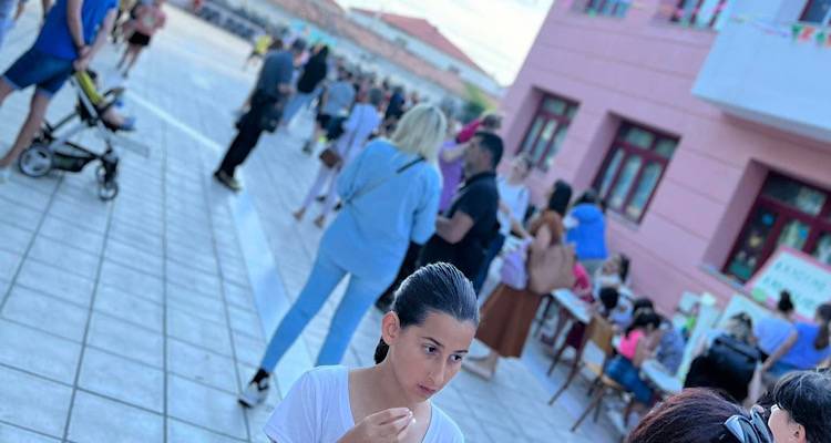 &Tau;&iota; &alpha;&lambda;&lambda;ά&zeta;&epsilon;&iota; &omicron; &Pi;&iota;&epsilon;&rho;&rho;&alpha;&kappa;ά&kappa;&eta;&sigmaf; &sigma;&epsilon; &Delta;&eta;&mu;&omicron;&tau;&iota;&kappa;ά, &Gamma;&upsilon;&mu;&nu;ά&sigma;&iota;&alpha; &kappa;&alpha;&iota; &Lambda;ύ&kappa;&epsilon;&iota;&alpha;