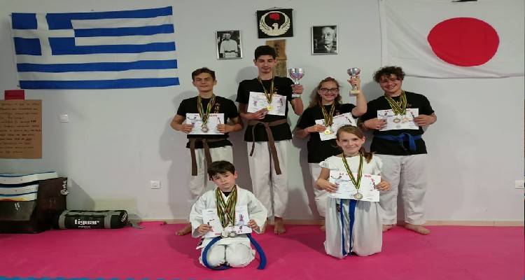 &Lambda;ή&mu;&nu;&omicron;&sigmaf;: &Mu;&epsilon;&tau;ά&lambda;&lambda;&iota;&alpha; &kappa;&alpha;&iota; &sigma;&tau;&omicron; &kappa;&alpha;&rho;ά&tau;&epsilon; &alpha;&pi;ό &alpha;&theta;&lambda;&eta;&tau;έ&sigmaf; &tau;&omicron;&upsilon; &nu;&eta;&sigma;&iota;&omicron;ύ