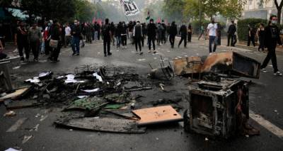 &laquo;&Beta;&rho;ά&zeta;&epsilon;&iota;&raquo; &eta; &Gamma;&alpha;&lambda;&lambda;ί&alpha;: &Pi;ά&nu;&omega; &alpha;&pi;ό 250.000 &mu;&alpha;&theta;&eta;&tau;έ&sigmaf; &kappa;&alpha;&iota; &epsilon;&kappa;&pi;&alpha;&iota;&delta;&epsilon;&upsilon;&tau;&iota;&kappa;&omicron;ί &sigma;&tau;&omicron;&upsilon;&sigmaf; &delta;&rho;ό&mu;&omicron;&upsilon;&sigmaf; | &Chi;ά&omicron;&sigmaf; &kappa;&alpha;&iota; &epsilon;&pi;&epsilon;&iota;&sigma;ό&delta;&iota;&alpha;