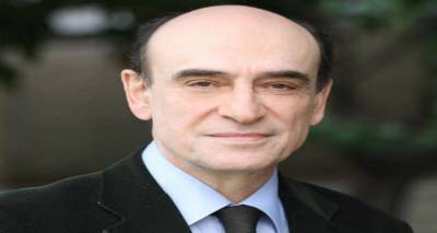 Ο καθηγητής Π. Πετράκης στον FM 100: Το τέλος της κρίσης θα μας βρει με τις παθογένειες που τη δημιούργησαν (mp3)