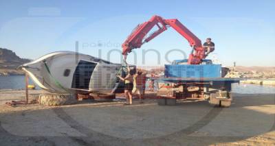 Βυθίστηκε ταχύπλοο σκάφος στο λιμανάκι της Μυρινας (photos)