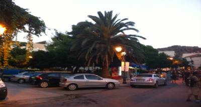 &Chi;&omega;&rho;ί&sigmaf; &alpha;&upsilon;&tau;&omicron;&kappa;ί&nu;&eta;&tau;&alpha; &alpha;ύ&rho;&iota;&omicron; &eta; &pi;&lambda;&alpha;&tau;&epsilon;ί&alpha; &laquo;&Upsilon;&psi;&iota;&pi;ύ&lambda;&eta;&sigmaf;&raquo; &sigma;&tau;&eta; &Mu;ύ&rho;&iota;&nu;&alpha;