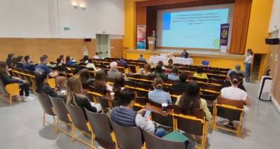 &Mu;&epsilon; &epsilon;&pi;&iota;&tau;&upsilon;&chi;ί&alpha; &omicron;&lambda;&omicron;&kappa;&lambda;&eta;&rho;ώ&theta;&eta;&kappa;&alpha;&nu; &omicron;&iota; &epsilon;&rho;&gamma;&alpha;&sigma;ί&epsilon;&sigmaf; &tau;&omicron;&upsilon; &sigma;&upsilon;&nu;&epsilon;&delta;&rho;ί&omicron;&upsilon; &kappa;&alpha;&iota; &tau;&eta;&sigmaf; &eta;&mu;&epsilon;&rho;ί&delta;&alpha;&sigmaf; &pi;&omicron;&upsilon; &delta;&iota;&omicron;&rho;&gamma;ά&nu;&omega;&sigma;&epsilon; &tau;&omicron; &Pi;&alpha;&nu;&epsilon;&pi;&iota;&sigma;&tau;&eta;&mu;&iota;&alpha;&kappa;ό &Tau;&mu;ή&mu;&alpha; &tau;&eta;&sigmaf; &Lambda;ή&mu;&nu;&omicron;&upsilon;