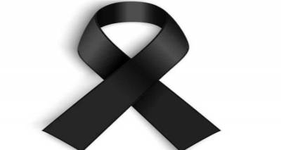 Έ&phi;&upsilon;&gamma;&epsilon; &alpha;&pi;ό &tau;&eta; &zeta;&omega;ή &omicron; &Mu;&alpha;&nu;ώ&lambda;&eta;&sigmaf; &Mu;&alpha;&nu;&omicron;&upsilon;&sigma;ά&kappa;&eta;&sigmaf;