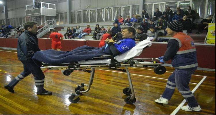 &Mu;&epsilon; &tau;&omicron;&hellip; &alpha;&rho;&iota;&sigma;&tau;&epsilon;&rho;ό &eta; &pi;&rho;&epsilon;&mu;&iota;έ&rho;&alpha; &tau;&eta;&sigmaf; &Alpha;&Epsilon; &Lambda;ή&mu;&nu;&omicron;&upsilon; &chi;ά&nu;&tau;&mu;&pi;&omicron;&lambda;