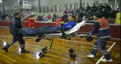 &Mu;&epsilon; &tau;&omicron;&hellip; &alpha;&rho;&iota;&sigma;&tau;&epsilon;&rho;ό &eta; &pi;&rho;&epsilon;&mu;&iota;έ&rho;&alpha; &tau;&eta;&sigmaf; &Alpha;&Epsilon; &Lambda;ή&mu;&nu;&omicron;&upsilon; &chi;ά&nu;&tau;&mu;&pi;&omicron;&lambda;