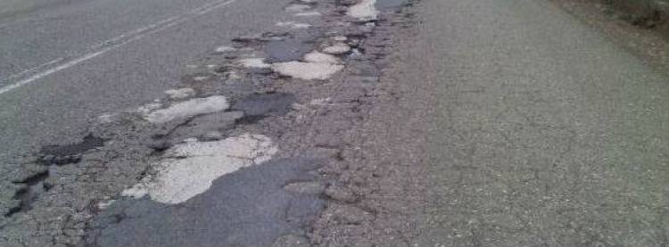 Ξεκινούν σήμερα οι εργασίες αποκατάστασης οδοστρώματος της Λ. Δημοκρατίας