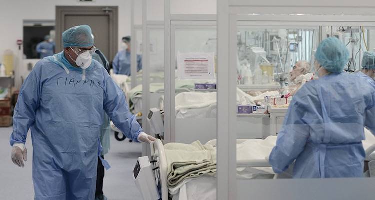 Κορωνοϊός: Στα 2.135 τα νέα κρούσματα - 1 στη Λήμνο | 562 οι διασωληνωμένοι και 101 νεκροί