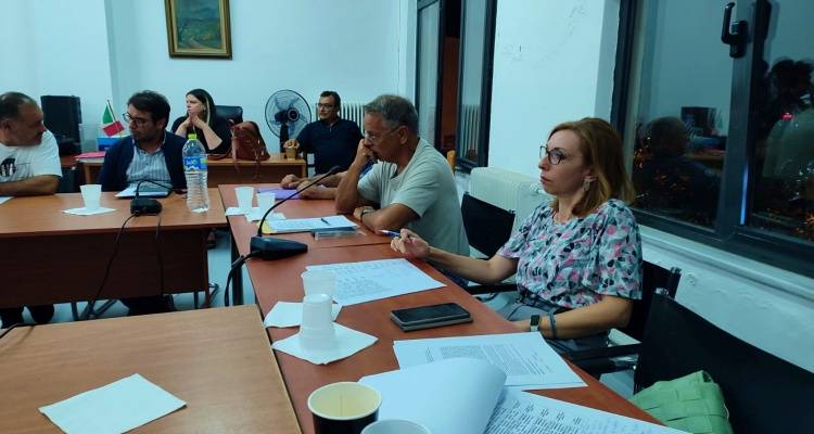 ΛΑ.ΣΥ. Λήμνου: Παρεμβάσεις για την εκπαίδευση, τους παιδικούς σταθμούς και τη μετακίνηση από το λιμάνι της Μύρινας