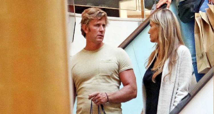 &Eta; &omicron;&mu;&omicron;&lambda;&omicron;&gamma;ί&alpha; &tau;&omicron;&upsilon; &Tau;&zeta;&iota;ό&rho;&tau;&zeta;&iota; - &laquo;&Tau;&alpha; έ&kappa;&alpha;&nu;&alpha; ό&lambda;&alpha; &gamma;&iota;&alpha; &tau;&alpha; &chi;&rho;ή&mu;&alpha;&tau;&alpha;, &pi;&omicron;&upsilon; &delta;&epsilon;&nu; &epsilon;ί&chi;&alpha; &alpha;&nu;ά&gamma;&kappa;&eta; -&Epsilon;&lambda;&epsilon;&upsilon;&theta;&epsilon;&rho;ώ&sigma;&tau;&epsilon; &tau;&eta;&nu; &Kappa;&alpha;ϊ&lambda;ή&raquo;