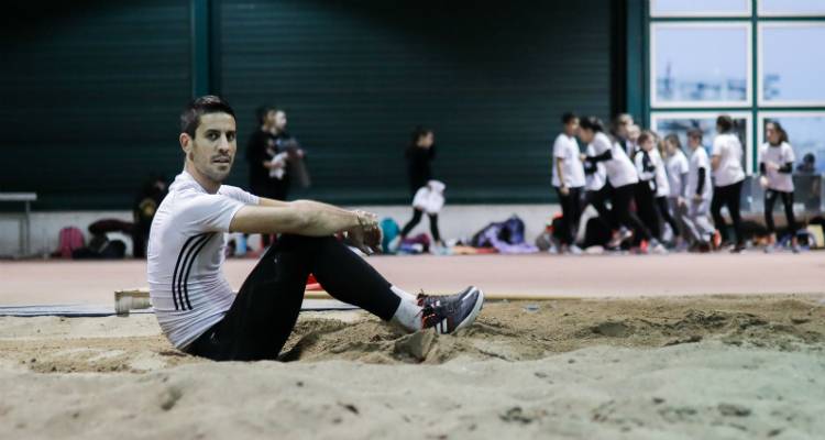 &Omicron; &Mu;&iota;&chi;ά&lambda;&eta;&sigmaf; &Mu;&epsilon;&rho;&tau;&zeta;&alpha;&nu;ί&delta;&eta;&sigmaf; &sigma;&tau;&eta; &Delta;&iota;&epsilon;&theta;&nu;ή &Sigma;&upsilon;&nu;ά&nu;&tau;&eta;&sigma;&eta; &Sigma;&tau;ί&beta;&omicron;&upsilon; &laquo;&Pi;&alpha;&pi;&alpha;&phi;&lambda;έ&sigma;&sigma;&epsilon;&iota;&alpha; 2018&raquo;