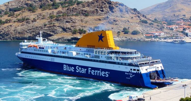 Αλλαγή σκυτάλης στις άγονες γραμμές του Βορείου Αιγαίου | Το «Blue Star Myconos» αντικαθιστά το «Διαγόρας»