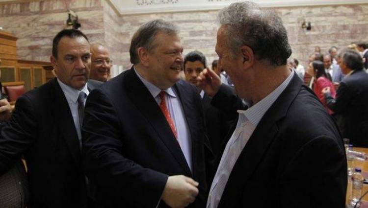 &Epsilon;&pi;&iota;&sigma;&tau;&rho;έ&phi;&omicron;&upsilon;&nu; &sigma;&tau;&omicron; &Pi;&Alpha;&Sigma;&Omicron;&Kappa;, &Sigma;&kappa;&alpha;&nu;&delta;&alpha;&lambda;ί&delta;&eta;&sigmaf;, &Kappa;&omicron;&upsilon;&tau;&sigma;&omicron;ύ&kappa;&omicron;&sigmaf;, &Kappa;&alpha;&sigma;&sigma;ή&sigmaf; &kappa;&alpha;&iota; &Gamma;&kappa;&epsilon;&rho;έ&kappa;&omicron;&upsilon;