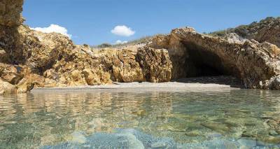 &Xi;&epsilon;&pi;έ&rho;&alpha;&sigma;&epsilon; &kappa;ά&theta;&epsilon; &pi;&rho;&omicron;&sigma;&delta;&omicron;&kappa;ί&alpha; &eta; &zeta;ή&tau;&eta;&sigma;&eta; &tau;&eta;&sigmaf; &Lambda;ή&mu;&nu;&omicron;&upsilon; &gamma;&iota;&alpha; &delta;&iota;&alpha;&kappa;&omicron;&pi;έ&sigmaf; (mp3)