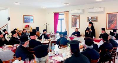 &Alpha;&gamma;&iota;&alpha;&sigma;&mu;ό&sigmaf; &epsilon;&nu;ά&rho;&xi;&epsilon;&omega;&sigmaf; &epsilon;&pi;&iota;&mu;&omicron;&rho;&phi;&omega;&tau;&iota;&kappa;ώ&nu; &sigma;&epsilon;&mu;&iota;&nu;&alpha;&rho;ί&omega;&nu; &sigma;&tau;&eta; &Lambda;ή&mu;&nu;&omicron;