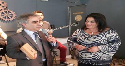 &Omicron;&iota; ά&nu;&theta;&rho;&omega;&pi;&omicron;&iota; &kappa;&alpha;&iota; &omicron;&iota; &lambda;&iota;&chi;&omicron;&upsilon;&delta;&iota;έ&sigmaf; &tau;&eta;&sigmaf; &Lambda;ή&mu;&nu;&omicron;&upsilon; &laquo;&kappa;έ&rho;&delta;&iota;&sigma;&alpha;&nu;&raquo; &tau;&eta; &Mu;&alpha;&rho;ί&alpha; &Epsilon;&kappa;&mu;&epsilon;&kappa;&tau;&sigma;ί&omicron;&gamma;&lambda;&omicron;&upsilon; (photos)