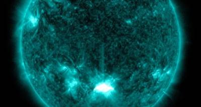 NASA: Ο Ήλιος εκτόξευσε μια ισχυρή ηλιακή έκλαμψη που θα φθάσει ίσως και σήμερα στη Γη -Τι θα συμβεί