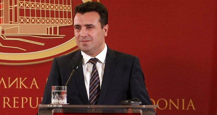 &Zeta;ά&epsilon;&phi;: &Pi;&omicron;&tau;έ &delta;&epsilon;&nu; &beta;&rho;&epsilon;&theta;ή&kappa;&alpha;&mu;&epsilon; &pi;&iota;&omicron; &kappa;&omicron;&nu;&tau;ά &sigma;&epsilon; &lambda;ύ&sigma;&eta;
