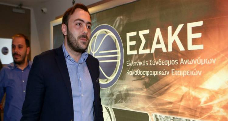 Μπούμπουρας: «Οι 2 δεν μπορούν να κουμαντάρουν τους 12»!