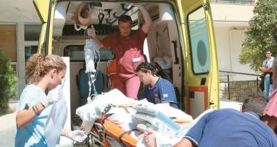 &Kappa;&alpha;&tau;&alpha;&tau;έ&theta;&eta;&kappa;&alpha;&nu; 200.000 &alpha;&iota;&tau;ή&sigma;&epsilon;&iota;&sigmaf; &gamma;&iota;&alpha;... 242 &tau;&rho;&alpha;&upsilon;&mu;&alpha;&tau;&iota;&omicron;&phi;&omicron;&rho;&epsilon;ί&sigmaf;