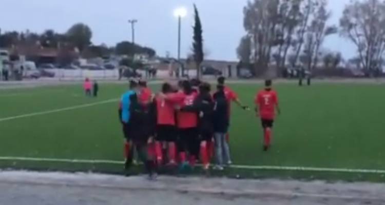 &Kappa;&upsilon;&pi;&epsilon;&lambda;&lambda;&omicron;ύ&chi;&omicron;&iota; &Lambda;ή&mu;&nu;&omicron;&upsilon; &omicron;&iota; &Alpha;&rho;&gamma;&omicron;&nu;&alpha;ύ&tau;&epsilon;&sigmaf; | &Nu;ί&kappa;&eta;&sigma;&alpha;&nu; &sigma;&tau;&alpha; &pi;έ&nu;&alpha;&lambda;&tau;&iota; &tau;&omicron;&nu; Ά&rho;&eta; &Mu;&omicron;ύ&delta;&rho;&omicron;&upsilon; (video)