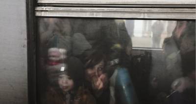 &Pi;ό&lambda;&epsilon;&mu;&omicron;&sigmaf; &sigma;&tau;&eta;&nu; &Omicron;&upsilon;&kappa;&rho;&alpha;&nu;ί&alpha;: &Pi;ά&nu;&omega; &alpha;&pi;ό 350 &omicron;&iota; &nu;&epsilon;&kappa;&rho;&omicron;ί ά&mu;&alpha;&chi;&omicron;&iota; &lambda;έ&epsilon;&iota; &omicron; &Omicron;&Eta;&Epsilon; | &Phi;ό&beta;&omicron;&iota; &gamma;&iota;&alpha; &epsilon;&kappa;&alpha;&tau;&omicron;&nu;&tau;ά&delta;&epsilon;&sigmaf; &nu;έ&epsilon;&sigmaf; &alpha;&pi;ώ&lambda;&epsilon;&iota;&epsilon;&sigmaf; &sigma;&tau;&eta; &Beta;&omicron;&lambda;&nu;&omicron;&beta;ά&kappa;&alpha;