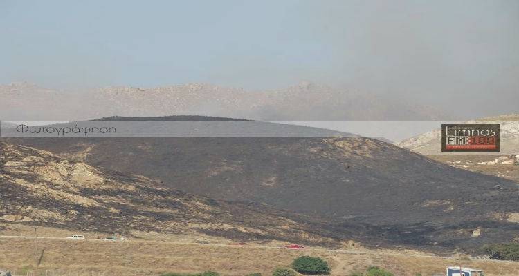 Υπό μερικό έλεγχο η φωτιά στον Περιφερειακό της Λήμνου | Νέο φωτογραφικό υλικό