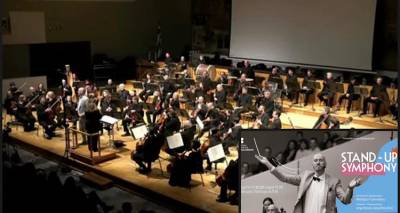 &Omicron;&iota; &mu;&alpha;&theta;&eta;&tau;έ&sigmaf; &tau;&omicron;&upsilon; &Gamma;&upsilon;&mu;&nu;&alpha;&sigma;ί&omicron;&upsilon; &Mu;&omicron;ύ&delta;&rho;&omicron;&upsilon; &gamma;&nu;&omega;&rho;ί&zeta;&omicron;&upsilon;&nu; &tau;&eta;&nu; &pi;&omicron;&iota;&omicron;&tau;&iota;&kappa;ή &mu;&omicron;&upsilon;&sigma;&iota;&kappa;ή &mu;&epsilon; &tau;&eta; &beta;&omicron;ή&theta;&epsilon;&iota;&alpha; &tau;&eta;&sigmaf; &Kappa;&rho;&alpha;&tau;&iota;&kappa;ή&sigmaf; &Omicron;&rho;&chi;ή&sigma;&tau;&rho;&alpha;&sigmaf; &Theta;&epsilon;&sigma;&sigma;&alpha;&lambda;&omicron;&nu;ί&kappa;&eta;&sigmaf; "Stand-up Symphony"