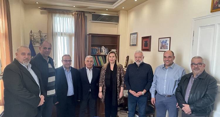 Λήμνος: Συνάντηση Γεώργα με τον Πρόεδρο και μέλη του Επιμελητηρίου Λέσβου