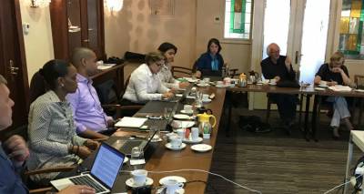 &Tau;&omicron; &Kappa;έ&rho;&omicron;&sigmaf; &tau;&eta;&sigmaf; &Lambda;ή&mu;&nu;&omicron;&upsilon; &pi;&alpha;&rho;&omicron;&upsilon;&sigma;&iota;ά&sigma;&tau;&eta;&kappa;&epsilon; &laquo;Islands of Innovation&raquo; &sigma;&tau;&eta;&nu; &Omicron;&lambda;&lambda;&alpha;&nu;&delta;ί&alpha;