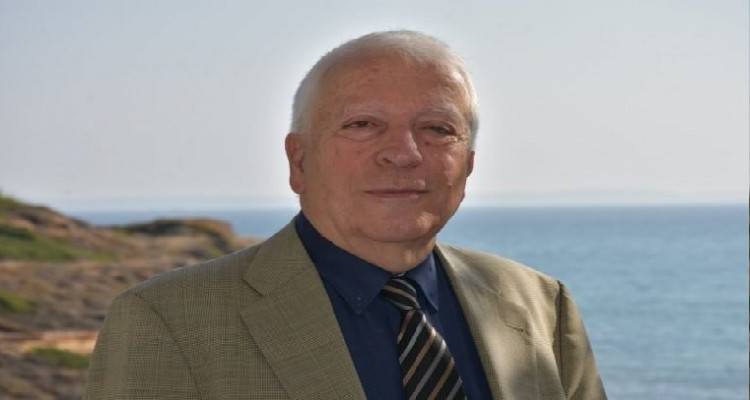 Κ. Μουτζούρης στον FM100: «Κατεβαίνω ξανά ανεξάρτητος» (audio)