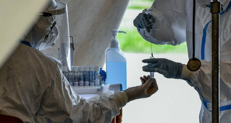 Κορωνοϊός: Στα 217 τα νέα κρούσματα | 73 Αττική - 37 Θεσσαλονίκη