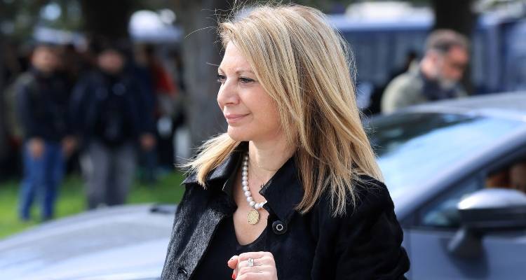 &Mu;&alpha;&rho;ί&alpha; &Kappa;&alpha;&rho;&upsilon;&sigma;&tau;&iota;&alpha;&nu;&omicron;ύ: &Sigma;&tau;&iota;&sigmaf; 21 &Mu;&alpha;ΐ&omicron;&upsilon; &alpha;&nu;&alpha;&kappa;&omicron;&iota;&nu;ώ&nu;&epsilon;&iota; &tau;&omicron; &kappa;ό&mu;&mu;&alpha; &tau;&eta;&sigmaf;