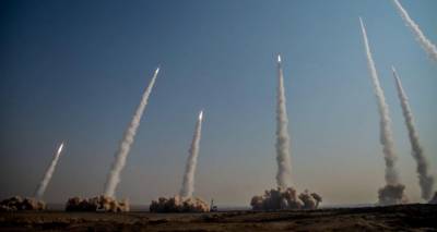 &Kappa;&omicron;&iota;&nu;ή &delta;ή&lambda;&omega;&sigma;&eta; &Gamma;&alpha;&lambda;&lambda;ί&alpha;&sigmaf;-&Gamma;&epsilon;&rho;&mu;&alpha;&nu;ί&alpha;&sigmaf;-&Beta;&rho;&epsilon;&tau;&alpha;&nu;ί&alpha;&sigmaf;: &Alpha;&pi;&epsilon;&iota;&lambda;ή &gamma;&iota;&alpha; &tau;&eta;&nu; &Epsilon;&upsilon;&rho;ώ&pi;&eta; &eta; &mu;&epsilon;&tau;&alpha;&phi;&omicron;&rho;ά &iota;&rho;&alpha;&nu;&iota;&kappa;ώ&nu; &beta;&alpha;&lambda;&lambda;&iota;&sigma;&tau;&iota;&kappa;ώ&nu; &pi;&upsilon;&rho;&alpha;ύ&lambda;&omega;&nu; &sigma;&tau;&eta; &Rho;&omega;&sigma;ί&alpha;