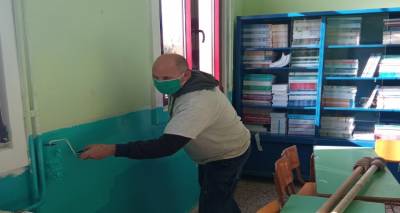 &Gamma;&upsilon;&mu;&nu;ά&sigma;&iota;&omicron; &Lambda;&iota;&beta;&alpha;&delta;&omicron;&chi;&omega;&rho;ί&omicron;&upsilon;: "&Epsilon;&theta;&epsilon;&lambda;&omicron;&nu;&tau;&iota;&sigma;&mu;ό&sigmaf; &sigma;&tau;&eta;&nu; &pi;&rho;ά&xi;&eta;"