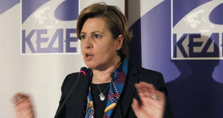 &Kappa;&alpha;&lambda;&omicron;&gamma;ή&rho;&omicron;&upsilon;: &Delta;&iota;&pi;&lambda;ά&sigma;&iota;&epsilon;&sigmaf; &alpha;&phi;ί&xi;&epsilon;&iota;&sigmaf; &sigma;&tau;&alpha; &nu;&eta;&sigma;&iota;ά | &Sigma;&upsilon;&nu;έ&chi;&epsilon;&iota;&alpha; &delta;&upsilon;&sigma;&kappa;&omicron;&lambda;ό&tau;&epsilon;&rho;&eta; &eta; &kappa;&alpha;&tau;ά&sigma;&tau;&alpha;&sigma;&eta;