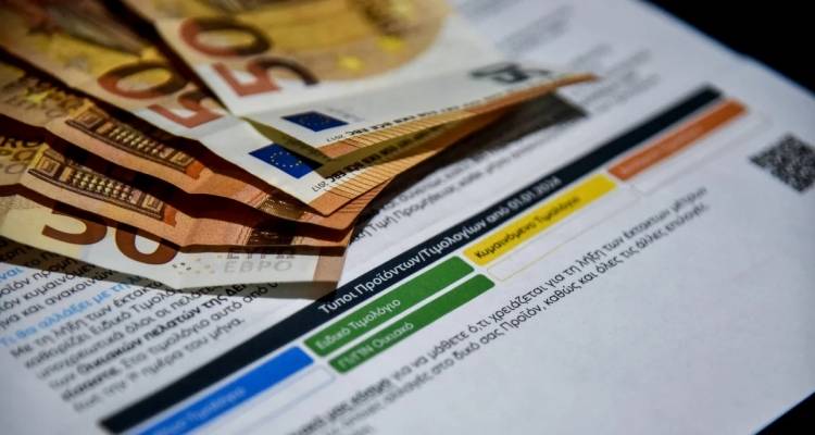 &Eta;&lambda;&epsilon;&kappa;&tau;&rho;&iota;&kappa;ή &epsilon;&nu;έ&rho;&gamma;&epsilon;&iota;&alpha;: &Epsilon;&nu;&tau;&epsilon;ί&nu;&epsilon;&tau;&alpha;&iota; &eta; &sigma;&tau;&rho;&omicron;&phi;ή &tau;&omega;&nu; &kappa;&alpha;&tau;&alpha;&nu;&alpha;&lambda;&omega;&tau;ώ&nu; &pi;&rho;&omicron;&sigmaf; &tau;&alpha; &sigma;&tau;&alpha;&theta;&epsilon;&rho;ά &tau;&iota;&mu;&omicron;&lambda;ό&gamma;&iota;&alpha;
