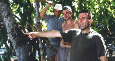 &Omicron; &Lambda;&eta;&mu;&nu;&iota;ό&sigmaf; &pi;&rho;ώ&eta;&nu; &pi;&alpha;ί&kappa;&tau;&eta;&sigmaf; &tau;&omicron;&upsilon; Survivor &Eta;&lambda;ί&alpha;&sigmaf; &Beta;&alpha;&lambda;ά&sigma;&eta;&sigmaf; &alpha;&pi;&omicron;&kappa;&alpha;&lambda;ύ&pi;&tau;&epsilon;&iota;: &Sigma;&tau;&omicron; &pi;&alpha;&iota;&chi;&nu;ί&delta;&iota; έ&phi;&alpha;&gamma;&alpha; &pi;&omicron;&nu;&tau;ί&kappa;&iota;&alpha;