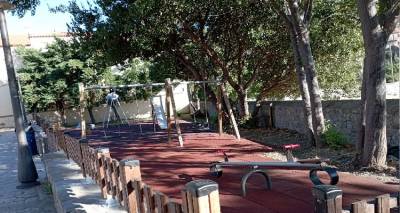 &Lambda;ή&mu;&nu;&omicron;&sigmaf;: &Mu;&epsilon;&gamma;ά&lambda;&omega;&sigma;&epsilon; &eta; &pi;&alpha;&iota;&delta;&iota;&kappa;ή &chi;&alpha;&rho;ά &tau;&omicron;&upsilon; &Kappa;&omicron;&nu;&tau;&iota;ά!