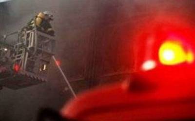 &Tau;&rho;ί&alpha; &nu;&epsilon;&kappa;&rho;ά &pi;&alpha;&iota;&delta;&iota;ά &alpha;&pi;ό &phi;&omega;&tau;&iota;ά &sigma;&tau;&eta;&nu; &Kappa;&alpha;&beta;ά&lambda;&alpha;