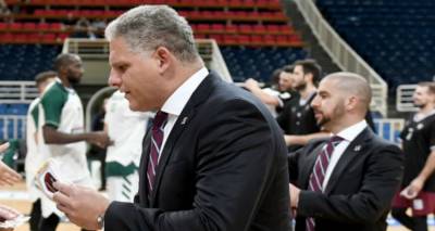 &Mu;&alpha;&nu;&omega;&lambda;ό&pi;&omicron;&upsilon;&lambda;&omicron;&sigmaf;: &laquo;&Upsilon;&pi;ά&rho;&chi;&epsilon;&iota; &epsilon;&lambda;&pi;ί&delta;&alpha; &nu;&alpha; &gamma;ί&nu;&omicron;&upsilon;&nu; &kappa;&alpha;&lambda;ά &pi;&rho;ά&gamma;&mu;&alpha;&tau;&alpha; &sigma;&tau;&omicron; &nu;&eta;&sigma;ί&raquo;