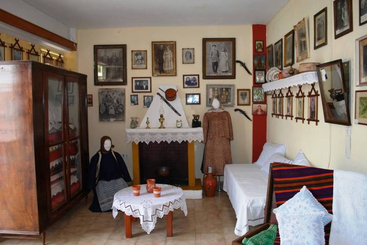 Λαογραφική Έκθεση στο Δημοτικό Σχολείο Αγίου Δημητρίου