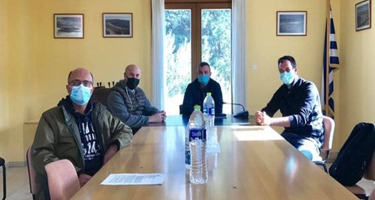 Συνάντηση με τους Προέδρους Λιβαδοχωρίου, Πεδινού και Καλλιθέας είχε ο Μ. Γαροφαλλίδης