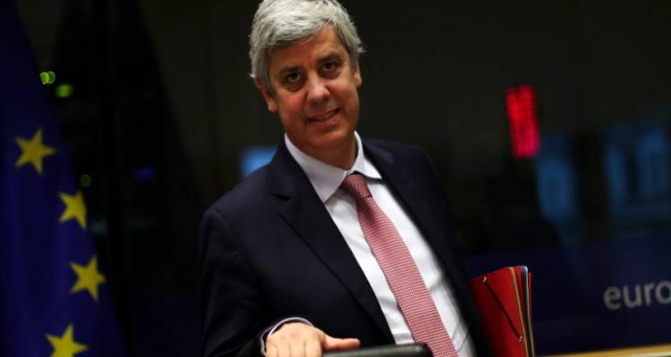 &Epsilon;&kappa;&tau;&alpha;&kappa;&tau;&omicron;: &Nu;&alpha;&upsilon;ά&gamma;&iota;&omicron; &sigma;&tau;&omicron; Eurogroup &gamma;&iota;&alpha; &tau;&omicron;&nu; &kappa;&omicron;&rho;&omega;&nu;&omicron;ϊό | &Nu;έ&alpha; &tau;&eta;&lambda;&epsilon;&delta;&iota;ά&sigma;&kappa;&epsilon;&psi;&eta; &tau;&eta;&nu; &Pi;έ&mu;&pi;&tau;&eta;