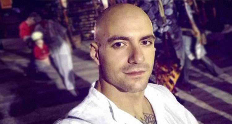 &Pi;έ&theta;&alpha;&nu;&epsilon; &omicron; &alpha;&sigma;&tau;&upsilon;&nu;&omicron;&mu;&iota;&kappa;ό&sigmaf; &pi;&omicron;&upsilon; &chi;&tau;&upsilon;&pi;ή&theta;&eta;&kappa;&epsilon; &alpha;&pi;ό &phi;&omega;&tau;&omicron;&beta;&omicron;&lambda;ί&delta;&alpha; &sigma;&tau;&alpha; &epsilon;&pi;&epsilon;&iota;&sigma;ό&delta;&iota;&alpha; &sigma;&tau;&omicron;&upsilon; &Rho;έ&nu;&tau;&eta;