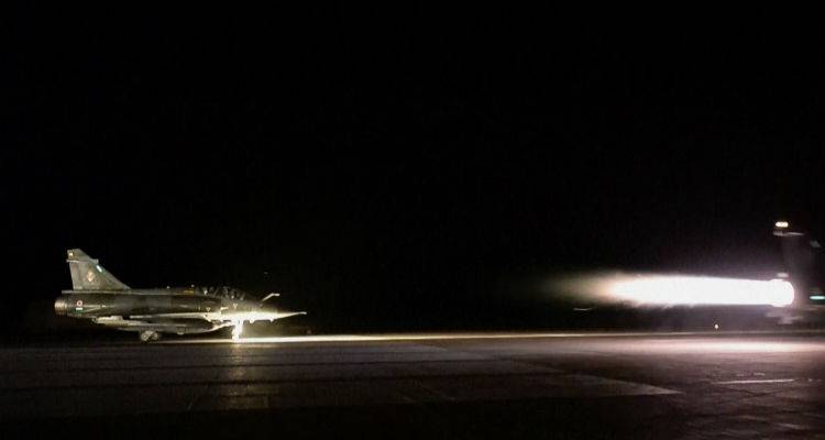 Με 20 βόμβες η πρώτη «απάντηση» των Γάλλων στο τρομοκρατικό χτύπημα