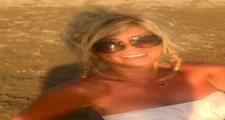 &Zeta;ή&nu;&alpha; &Kappa;&omicron;&upsilon;&tau;&sigma;&epsilon;&lambda;ί&nu;&eta;: &laquo;&Eta; &Lambda;ή&mu;&nu;&omicron;&sigmaf; &epsilon;ί&nu;&alpha;&iota; &alpha;&pi;ό &tau;&alpha; &omicron;&mu;&omicron;&rho;&phi;ό&tau;&epsilon;&rho;&alpha; &nu;&eta;&sigma;&iota;ά &pi;&omicron;&upsilon; έ&chi;&omega; &pi;ά&epsilon;&iota;&raquo; (video)