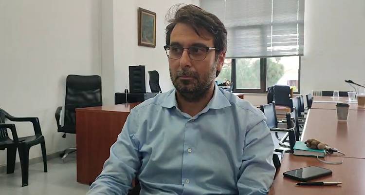 &Omicron;&iota; &pi;&rho;ώ&tau;&epsilon;&sigmaf; &delta;&eta;&lambda;ώ&sigma;&epsilon;&iota;&sigmaf; &Delta;&eta;&mu;ά&rho;&eta; &mu;&epsilon;&tau;ά &tau;&eta;&nu; &alpha;&nu;&alpha;&kappa;&omicron;ί&nu;&omega;&sigma;&eta; &tau;&eta;&sigmaf; &upsilon;&pi;&omicron;&psi;&eta;&phi;&iota;ό&tau;&eta;&tau;ά&sigmaf; &tau;&omicron;&upsilon; (video)