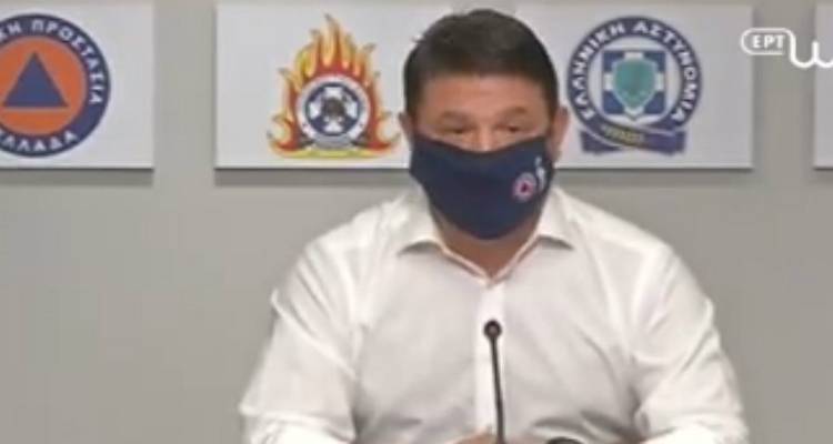 Χαρδαλιάς: Υποχρεωτική η μάσκα σε όλους τους κλειστούς χώρους, σύσταση και για τους εξωτερικούς